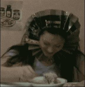 手机斗地主：与好友在线对决，体验智慧与勇气的巅峰较量！