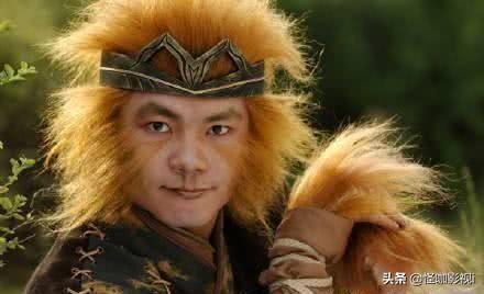 明年必玩的仙侠手游TOP5：2025新版本灵兽养成与跨服战场揭秘！