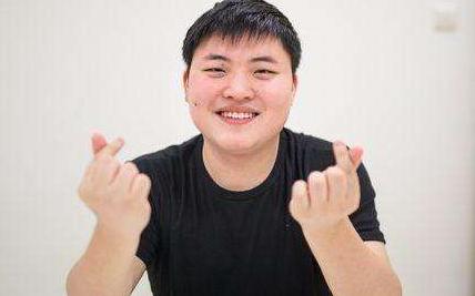 2025年LOL下饭操作合集 爆笑揭秘让你笑到肚子疼的瞬间