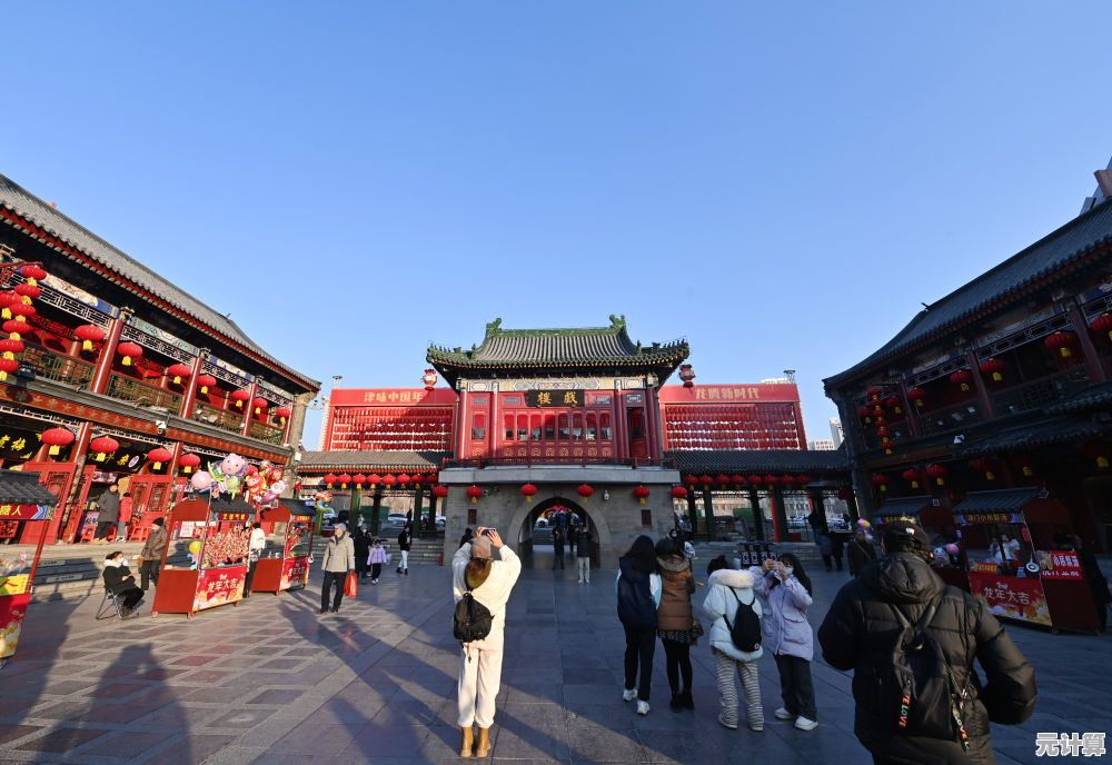 想要在天津港、津门故里等地战斗？一人之下手游》还原原著场景不香吗？