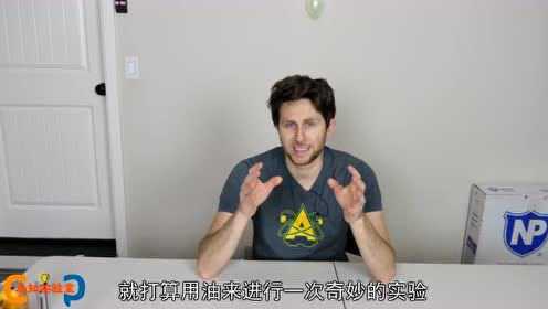想体验“一顿操作猛如虎，定睛一看原地杵”的爆笑瞬间？Wheelie Challenge》这款反物理神作你试过了吗？