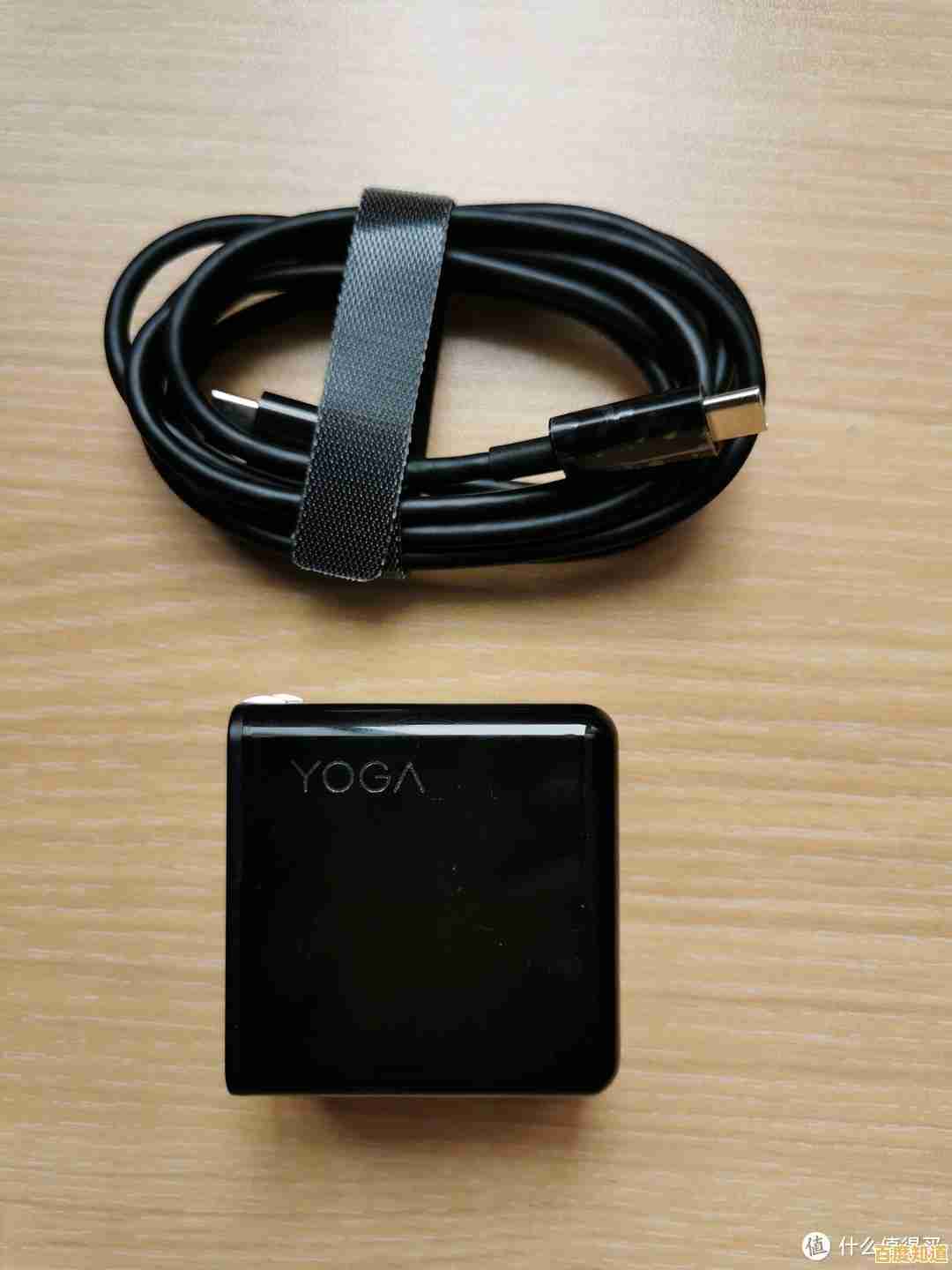 当尖端科技邂逅时尚美学：联想Yoga重新定义便携式创作本