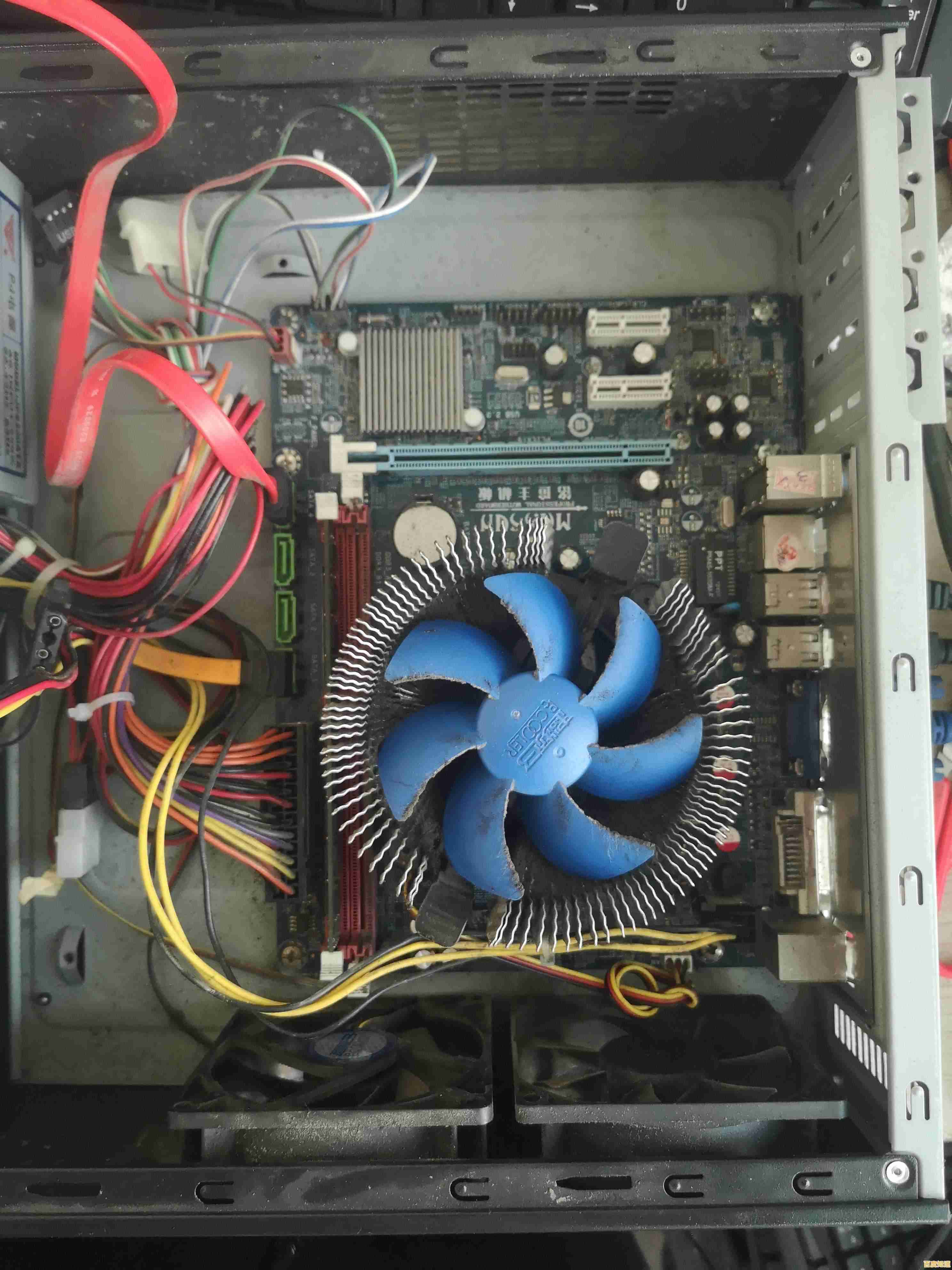 电脑开机后黑屏问题解决指南:详细步骤与实用技巧