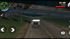 厌倦了线性游戏？试试《侠盗猎车手圣安地列斯手机版》探索、战斗、改装全自由！