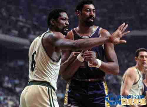 想体验超百种武器的策略格斗？该死的混蛋国际服》等你来战！